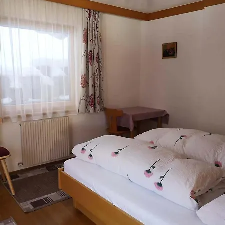 Karin Apartment *